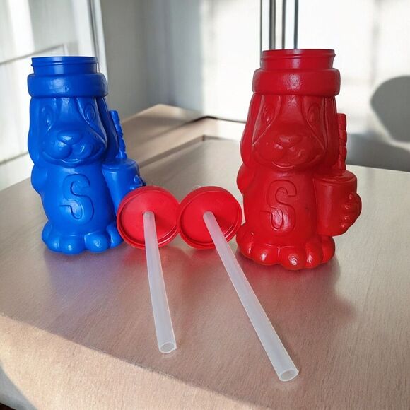 Vintage 1970’s Slush Puppies Collectible Plastic Dog Cups with Lids & Straws - Picture 3 of 16